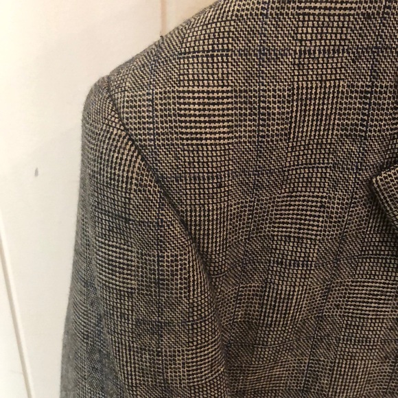 Classic British tweed, 3 piece suit - Picture 8 of 8